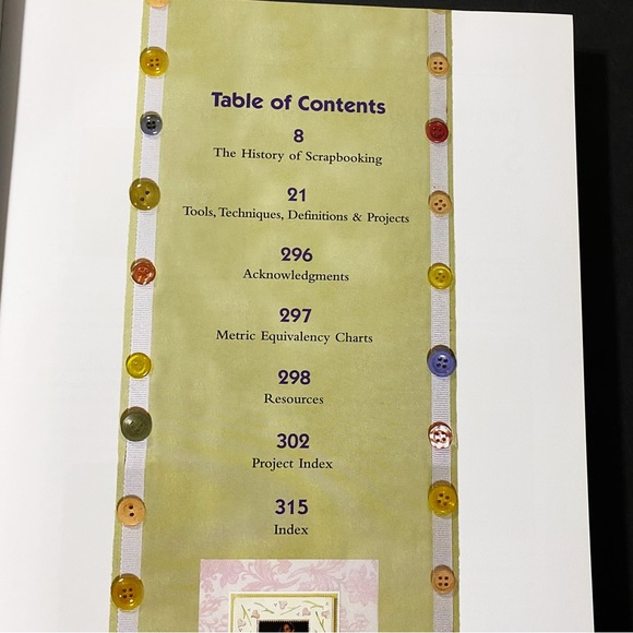 The Encyclopedia of Scrapbooking Tools & Techniques by Susan Pickering HB - Picture 5 of 8